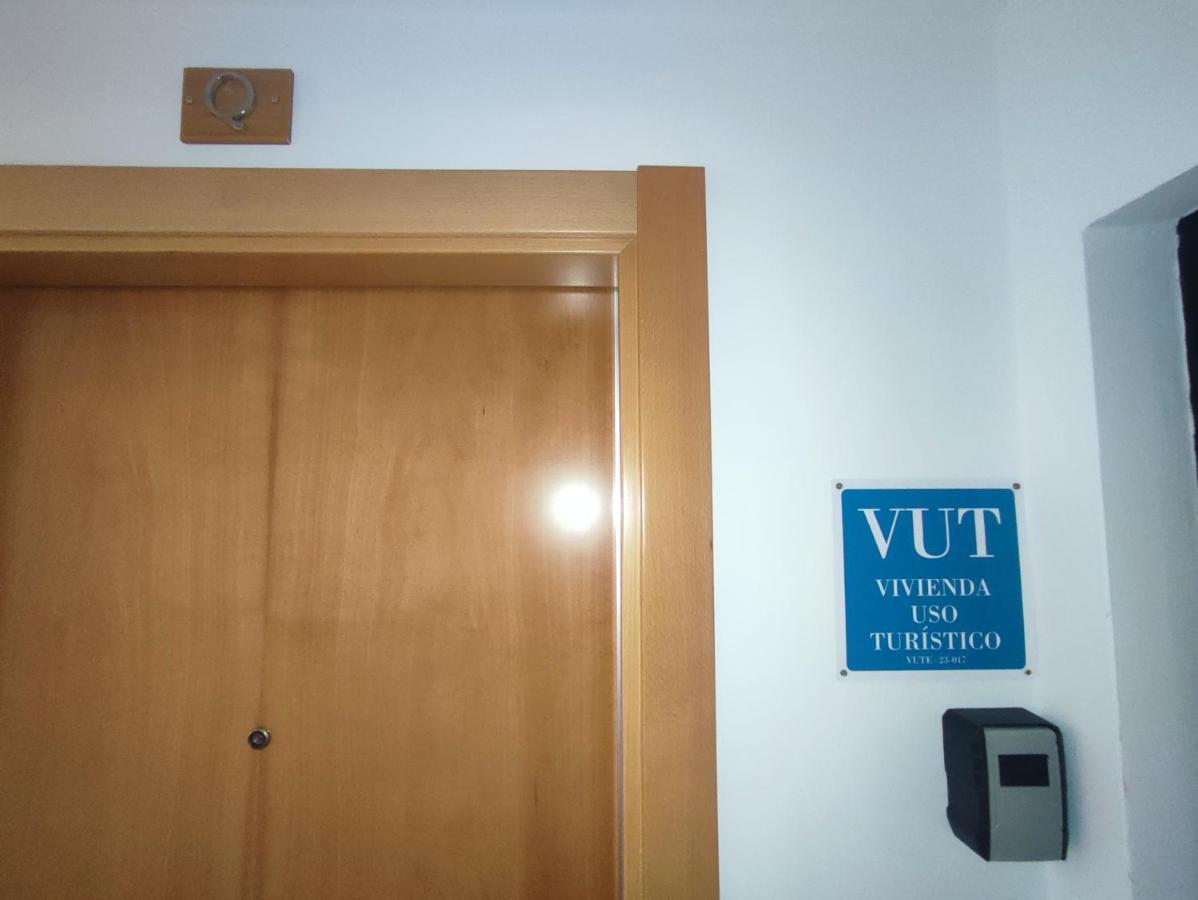 Apartamento Estrella De Теруел Екстериор снимка