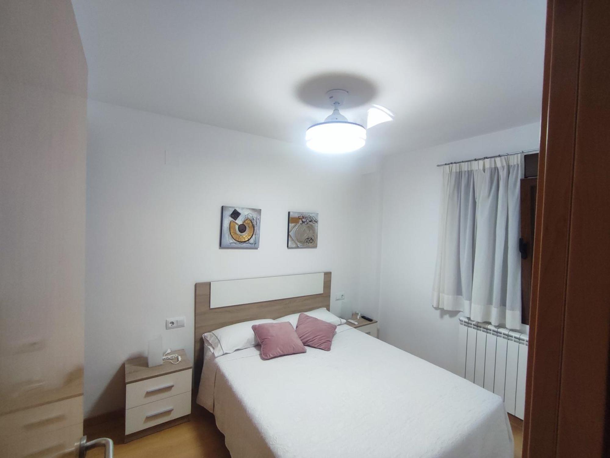 Apartamento Estrella De Теруел Екстериор снимка