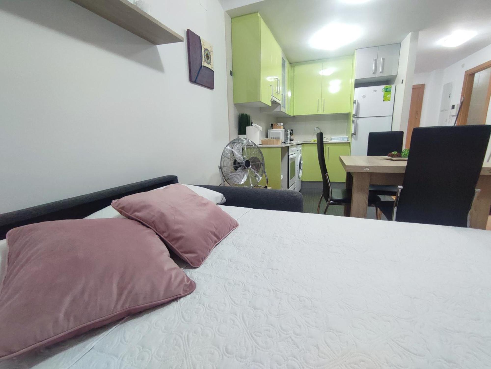 Apartamento Estrella De Теруел Екстериор снимка