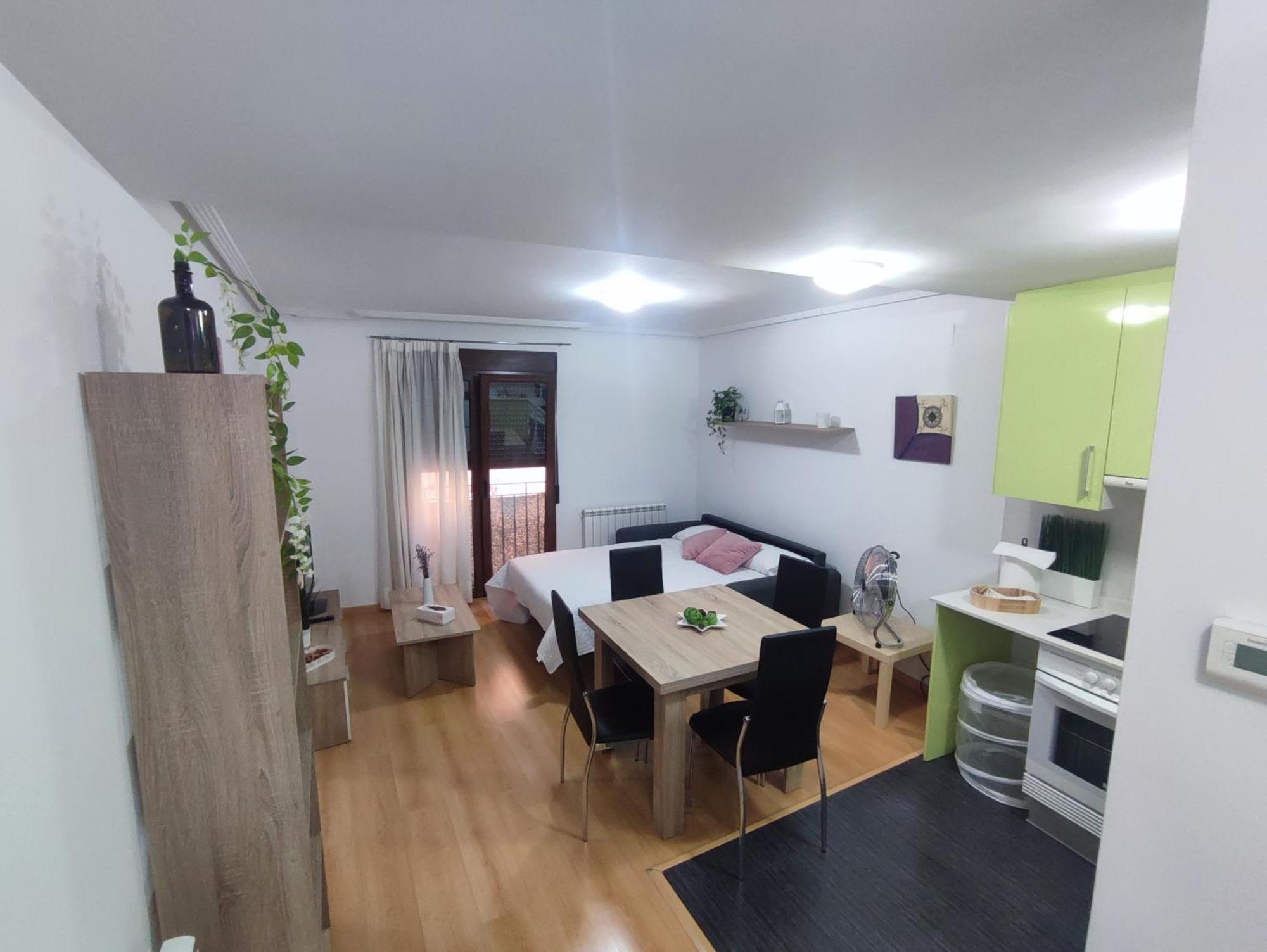 Apartamento Estrella De Теруел Екстериор снимка